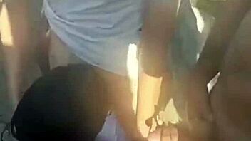 Bela Índia Drives Abricó Beach Wild with Insane Bukkake Action