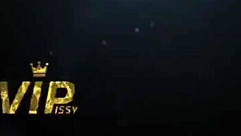 Lesbian Girls Squirt Wet Cunts With Toys