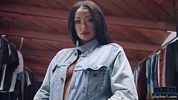 uhh, harley dean’s big tits n booty solo striptease is hot!