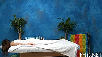 I enjoy massage parlour sex images.