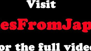 बड़ी छाती वाली जापानी लेडीबॉय को डॉगीस्टाइल में गंद जोर से चोदा!