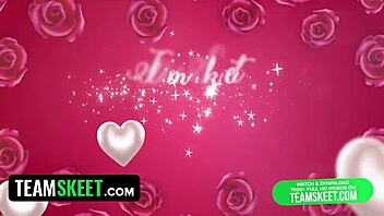 Flexible slut splits on hard dick in latex