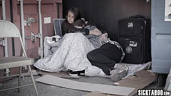 Best friends enjoy pussy licking after kissing