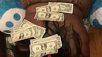 i love shabrim shaking her ebony ass for me thank you for 10 million views