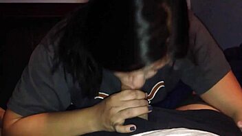 BRUNETTE TEEN 18+ GETS FACIAL AFTER BLOWJOB