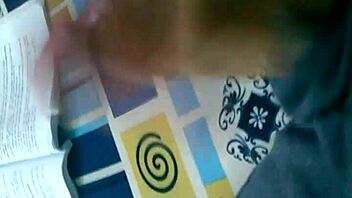 i'm exploring gay experiences casually