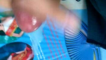 i'm exploring gay experiences casually