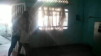 Una Chupada De Cuca Y De Culo No Se Le Niega A Nadie Y Menos A Tu Vecina Favorita