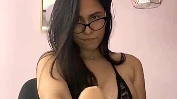 rich guy on wank cam in homemade video