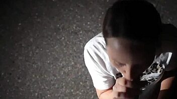 Fucking pregnant chick on road trying not to get caught