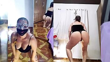 Mirelladelic Does Custom Striptease