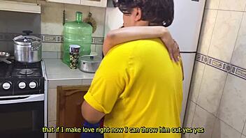 เฮ้ย พนันกันไหมว่าจะเย็ดแฟนสาวสวยที่ถูกผูกตา?