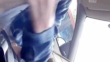 givin mornin blowjob to my buddy in the car, sloppy deepthroat