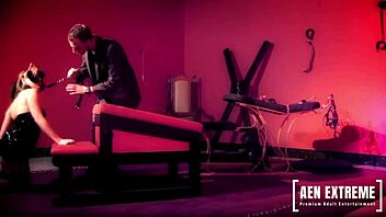 Gabriela Glazer As Pussy Cat Enjoys Her Kinky Adventures