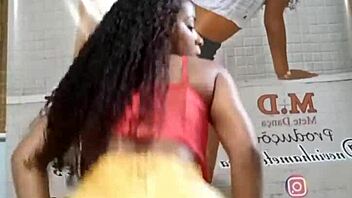 latina and ebony teens dance in ass war 2