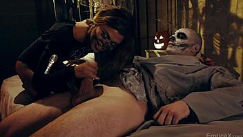 Sexy zombie halloween surprise