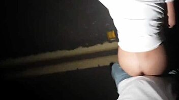Fucking pregnant chick on road trying not to get caught