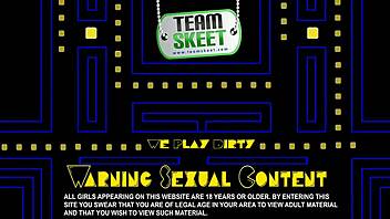 babe courtney loxx sucks dick for money