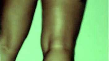 Watch How to Penetrate This Curvy Homemade Latina Bareback