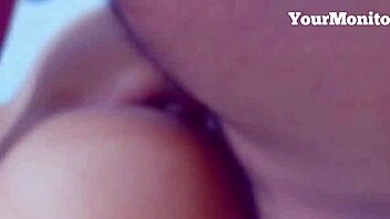 this milf madurita plays with her pussy until she reaches orgasm