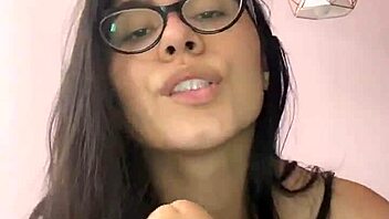 rich guy on wank cam in homemade video