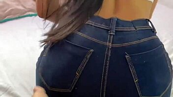 Me follo latina cachonda con rico culo amateur