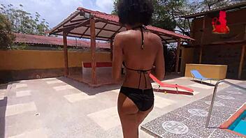 Neighbor fucks big ass latina in pool
