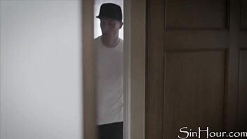 I seduced my naive stepsis jane wilde with fingering