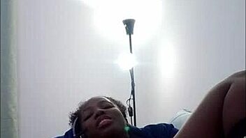 i see very freaky girl shake big ass booty dildo.