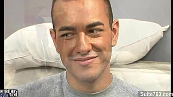 Horny gays fucking in threesome, what a sight!