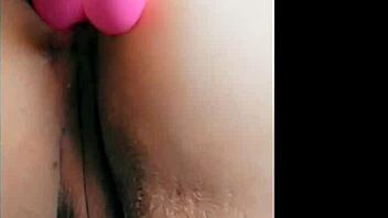 homemade fucking my tight ass with big dildo 😏