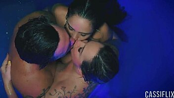 My Friend Let Her Boyfriend Fuck My Ass