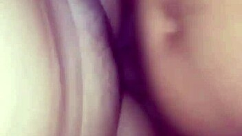 enorme gozada do negão na minha barriga