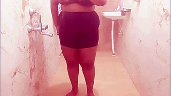 sikkim sexy young 18+ lady so hot!