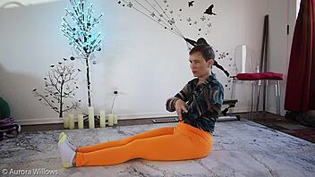 Yoga lesson with cute brunette babe stretching her big ass