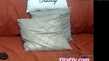 Emotional live cam session with dildo oral sex and anal assfucking