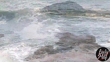 O Instrutor De Parapente Flagrou Ele Comendo O Cu Dela Na Ilha Da Magia