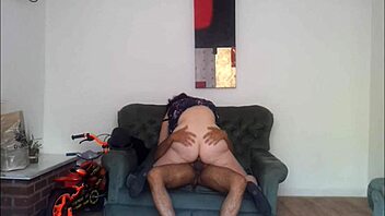 Imwf - chubby spreading her legs