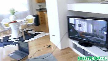 Esperanza Del Horno In Horny N Hungry