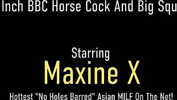 Maxine X Oils Up Curvy Brunette Milf For Deepthroat Squirting!