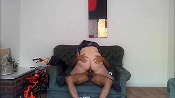 Imwf - chubby spreading her legs