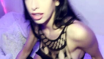 Tonight I'll Be Your Sexy Whore