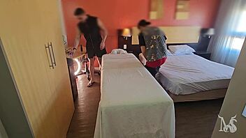 Intriguing massage session 302 with amateurs