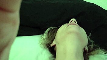 Strangers Devour My Pussy While I Suck Them Off