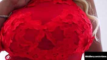 Lesbian Pussy Lovers Nikki Benz in Hot Action