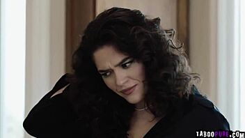 victoria voxxx agrees to jay smooth's demands to fix her computer