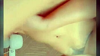 Colombian teen engages in striptease and dildo play with her ass