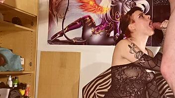 Does skinny goth babe blowjob compilation gag?