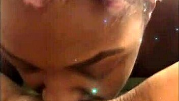 ¿Cubana guarra, te la mama esa lesbi?