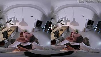 Josephine the scandal girl in dark room vr.